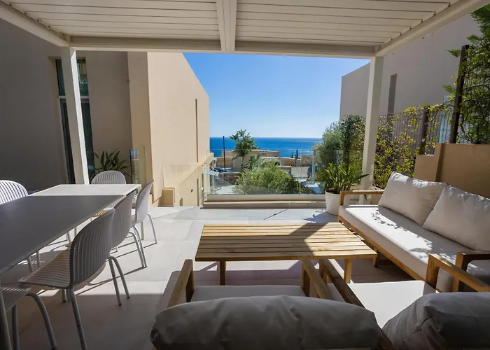 Sea Drive Luxury Coast *
