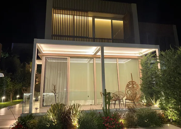 Sea Drive Luxury Coast *